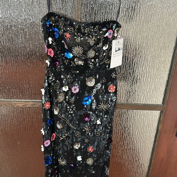 MAC DUGGAL
Black Floral Sequined Strapless Column dress size 8 NWT - Picture 6 of 13